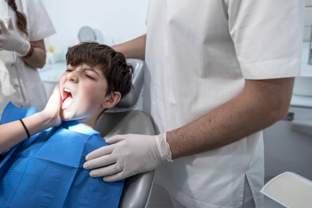 Best Tooth Infection Emergency Dentist  in Flora, IL